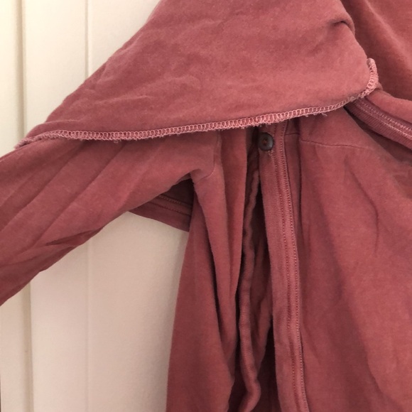 Free People Distressed Cool Sweater size Small - Picture 1 of 7